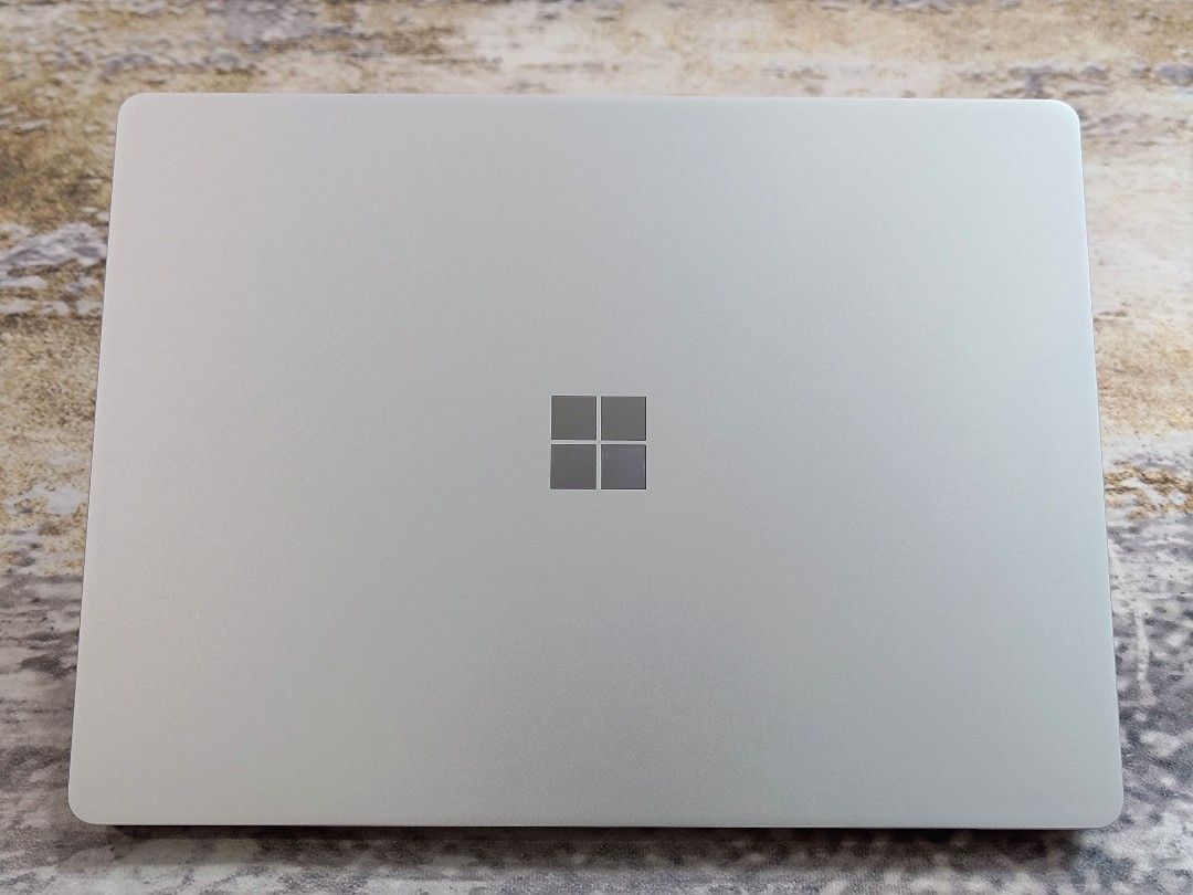 Surface Laptop Go 2 Iris Xe Graphics i5 1135G7 SSD 256GB Warranty