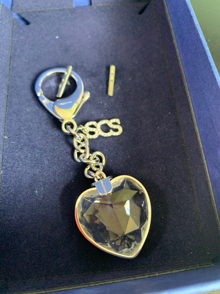 Swarovski heart keyring top