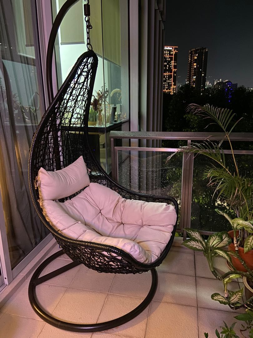 Swing Chair, Furniture & Home Living, Outdoor Furniture on Carousell