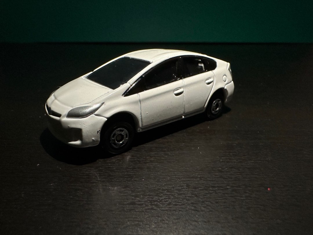 Tomy- TOYOTA PRIUS, Hobbies & Toys, Toys & Games on Carousell