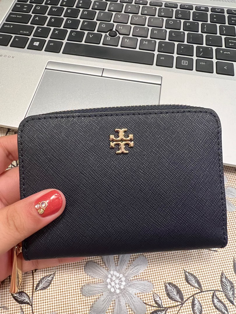 Tory Burch Dark Navy Card Case Coins Wallet Pouch, Women's Fashion, Bags &  Wallets, Purses & Pouches on Carousell