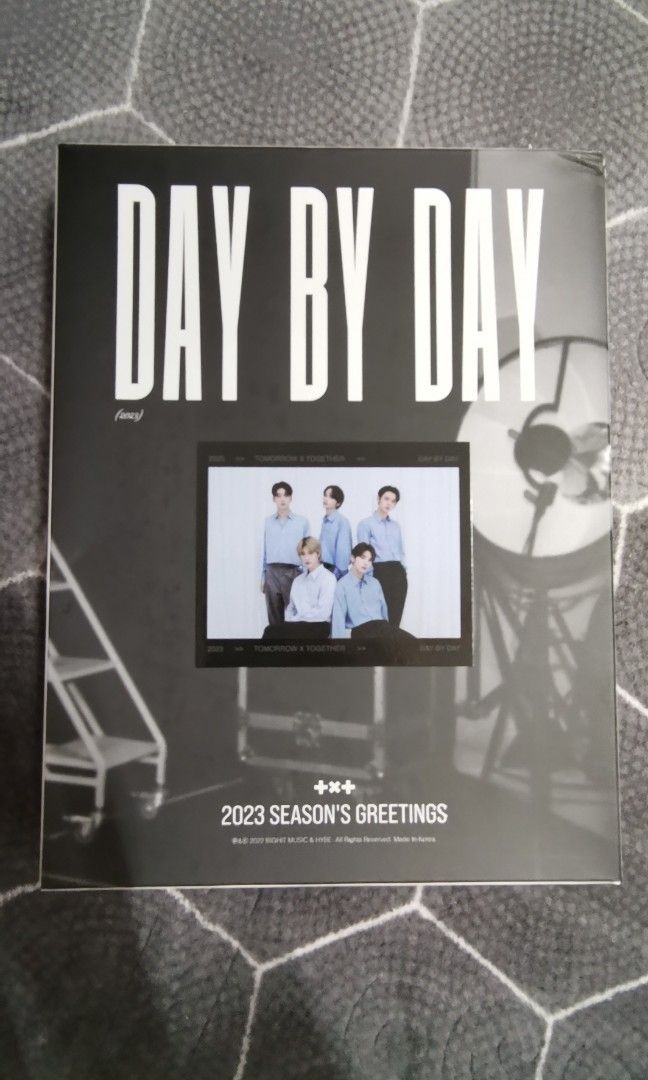 TXT SEASON'S GREETINGS 2023, Hobbies & Toys, Collectibles & Memorabilia