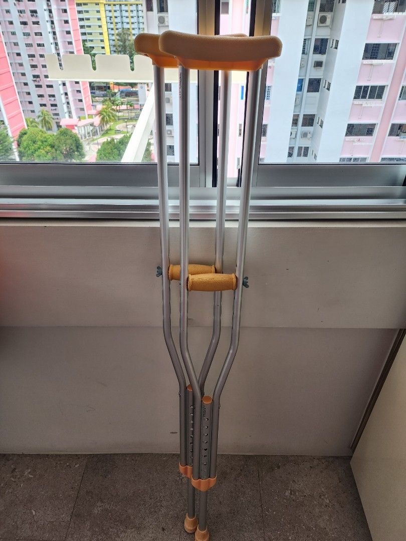 Used crutches, Health & Nutrition, Assistive & Rehabilatory Aids, Other