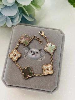 (Category: ) located in . Submitted by jadeite.golds.diamonds (Listing ID 1215191537, Image 1). Description: .