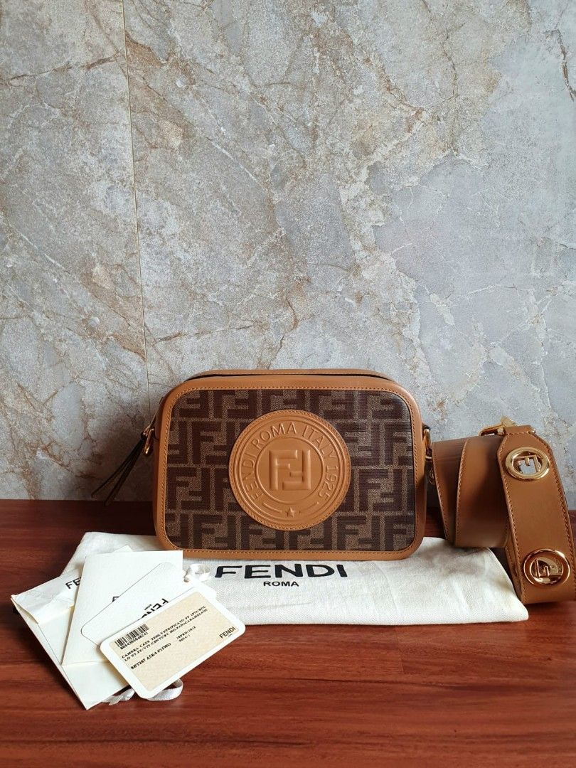 VGC Fendi FF camera bag 2018 Size 22cm With cards strap db ori
