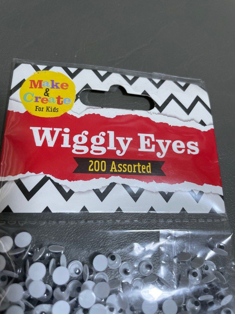 Wiggly eyes, Hobbies & Toys, Stationary & Craft, Craft Supplies & Tools