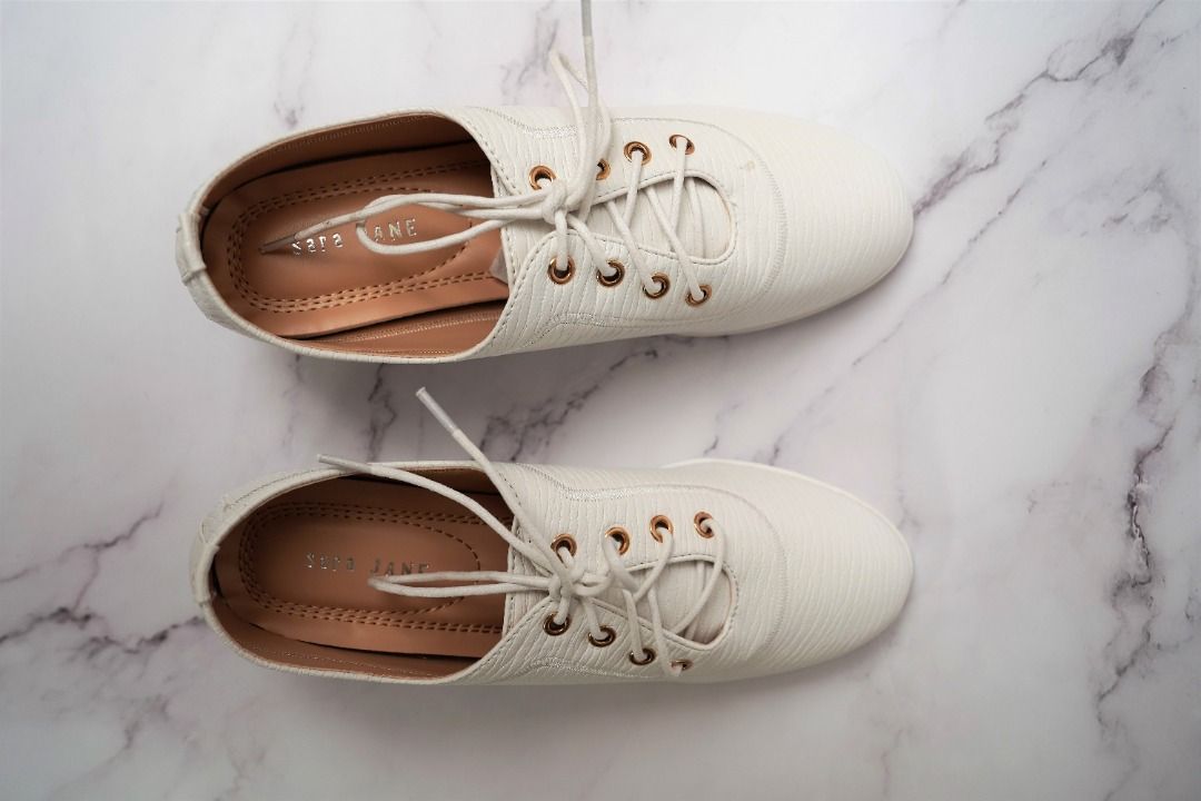 White lace up cheap shoes for womens