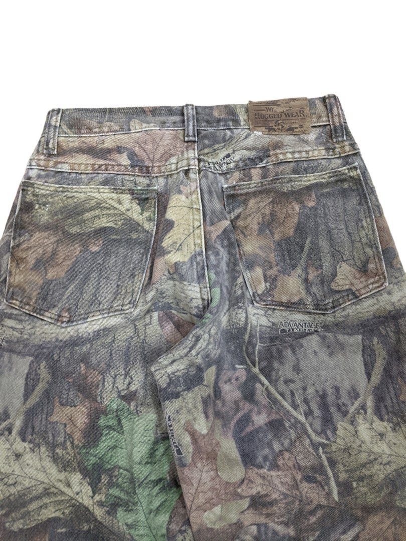Wrangler Realtree Jeans, Men's Fashion, Bottoms, Jeans on Carousell