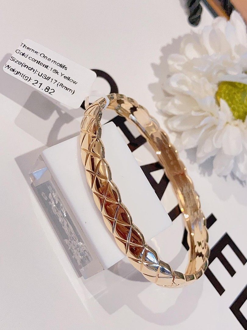 18k Japan Gold Bangle on Carousell