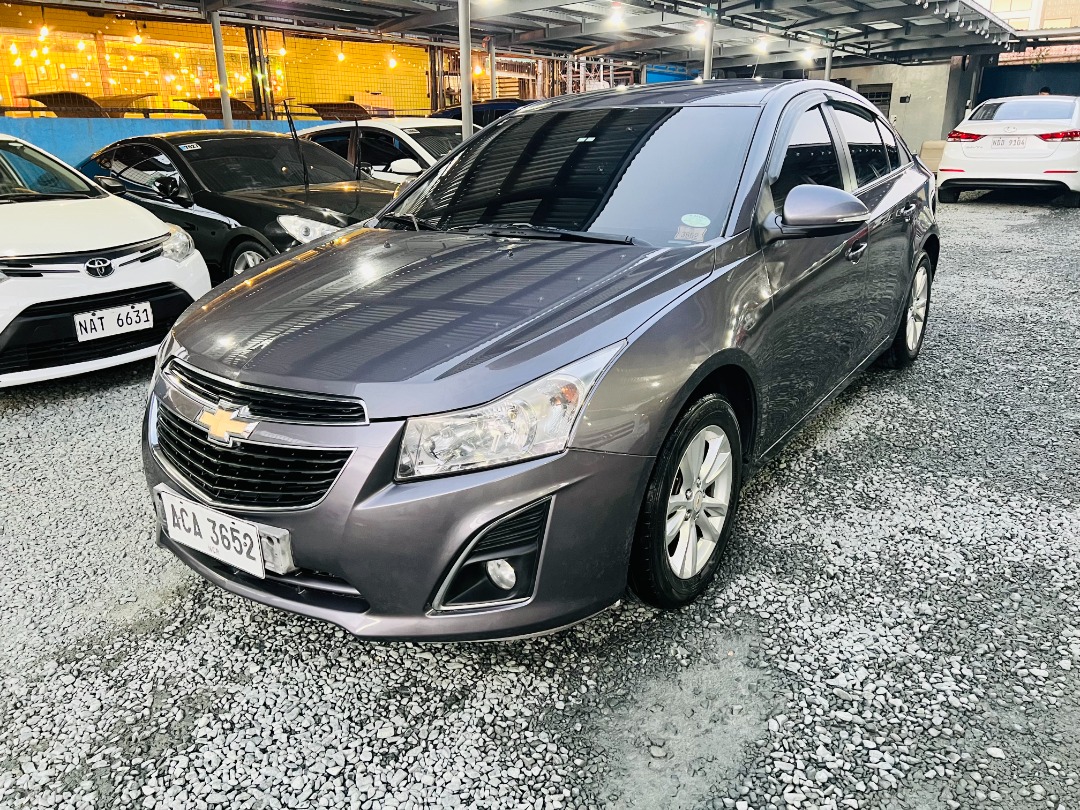 2014 CHEVROLET CRUZE AUTOMATIC GAS SUPER FRESH UNIT! 46,000 KMS ONLY