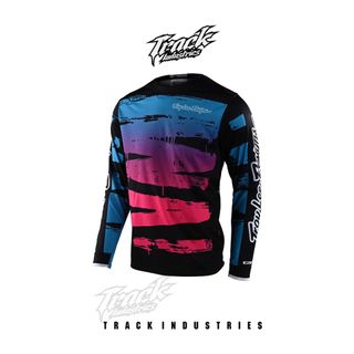 (Category: ) located in . Submitted by Bikes.galore (Listing ID 1215396530, Image 1). Description: .