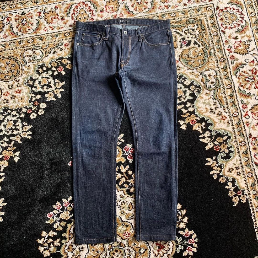 32| Topten Jeans on Carousell
