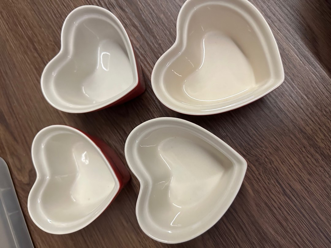 4 X Heart shaped ramekins, Furniture & Home Living, Kitchenware