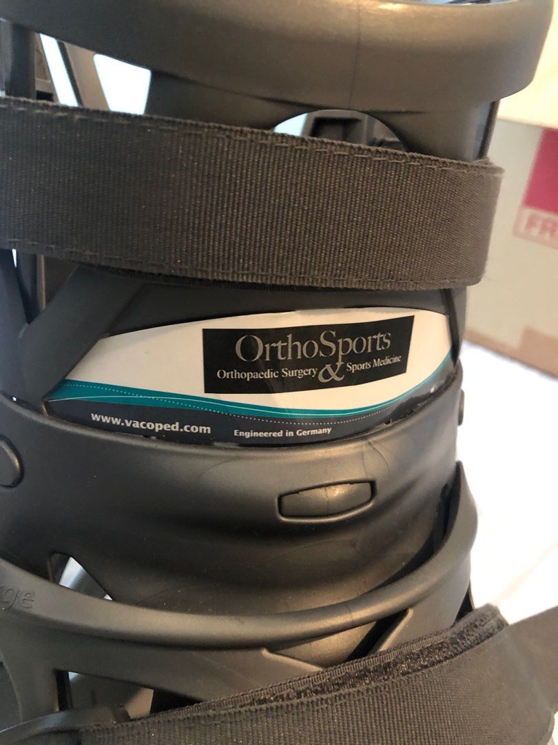 Achilles boots (Large), Sports Equipment, Other Sports Equipment and