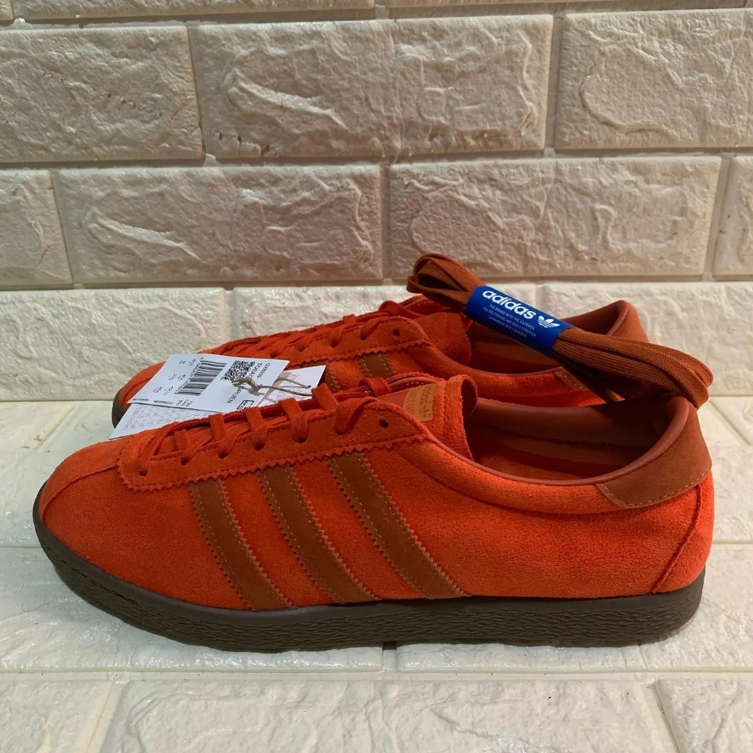 Adidas Tobacco Gruen Oren, Fesyen Pria, Sepatu , Sneakers di Carousell