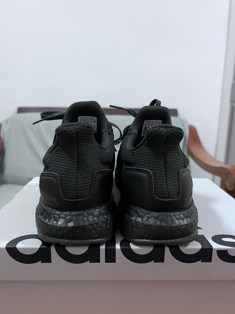 Adidas Ultraboost 1.0 Carbon US 8.5, Men's Fashion, Footwear, Sneakers on  Carousell