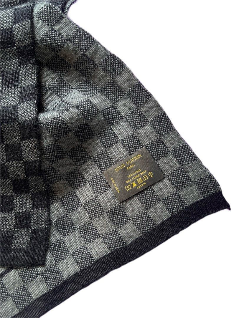 Authentic Louis Vuitton Graphite Scarf/shawl, Men's Fashion, Watches &  Accessories, Scarves on Carousell