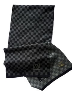 Authentic Louis Vuitton Graphite Scarf/shawl