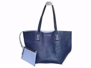 AUTHENTIC MARC JACOBS WINGMAN CONVERTIBLE TOTE / SHOULDER BAG