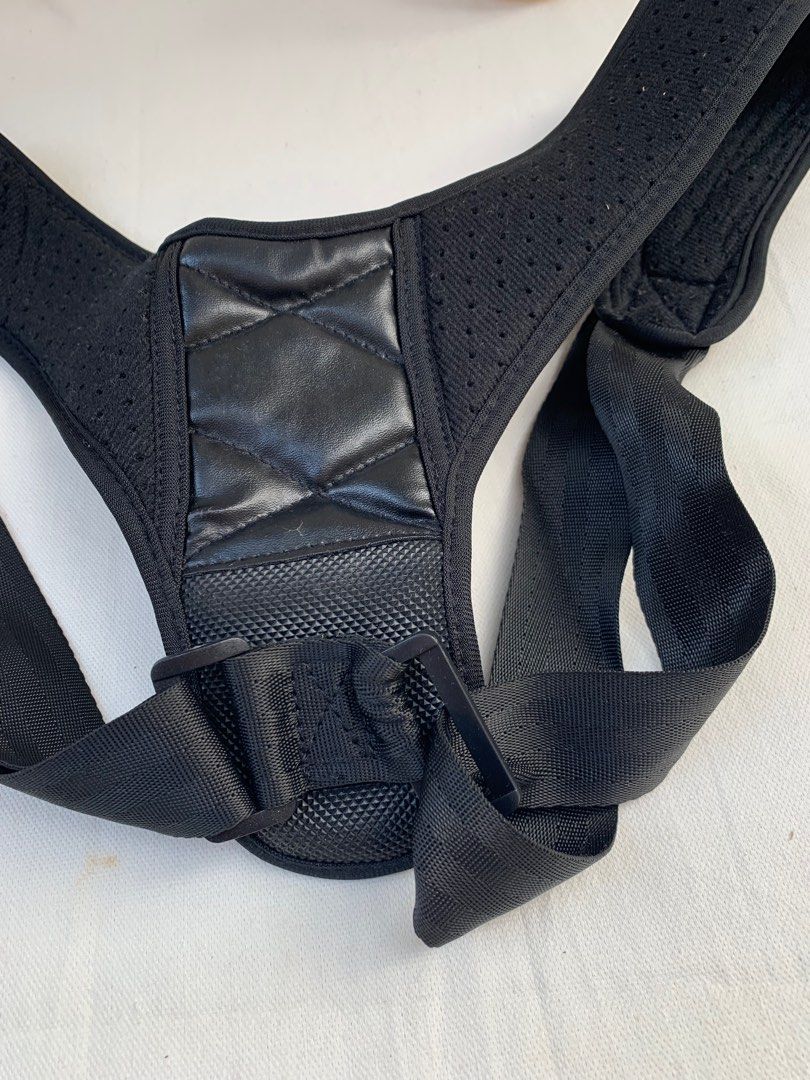 Back Support Posture Corrector (Category: Braces, Support & Protection) located in Cainta. Submitted by casaesguerra (Listing ID 1215411597, Image 3). Description: PLEASE READ: 💫ON-HAND and ready to ship Available until the status is changed to sold. 🚚SAME DAY DELIVERY VIA LALAMOVE/ GRAB -Item will come from Cainta. Shipping fee depends on the location of the buyer. And will shoulder by the buyer. 🤝Meet up location newr Sierra Valley Starbucks