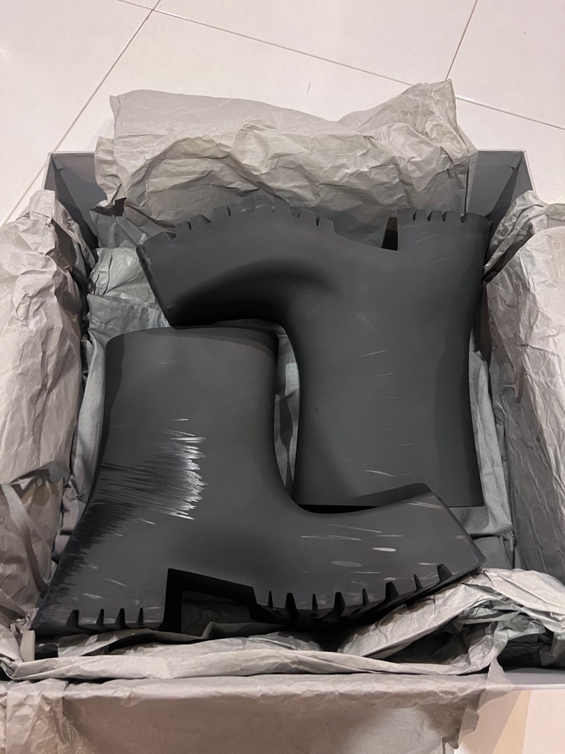 Balenciaga Trooper blockheel Rubber Boots  Farfetch