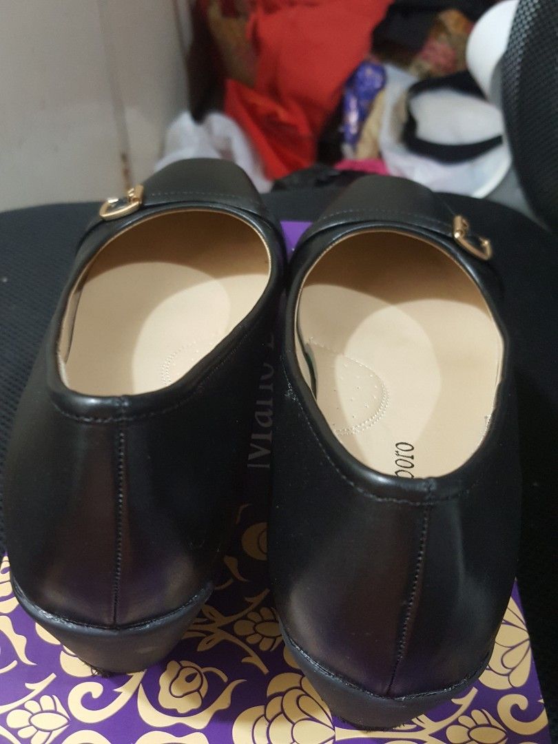 trendy black school shoes