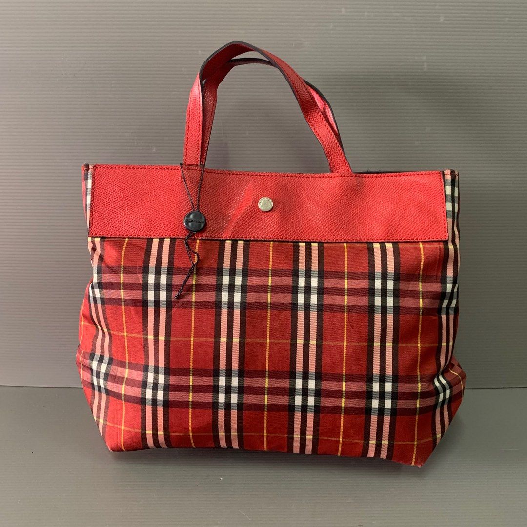 Authentic Burberry Novacheck Red Tote Bag, Luxury, Bags & Wallets on  Carousell