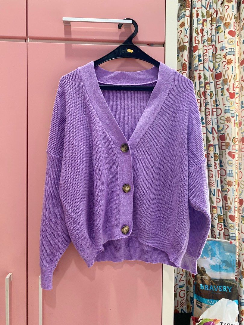 Cardigan ungu lilac knit, adem alus premium, Fesyen Wanita, Pakaian Wanita,  Baju Luaran di Carousell