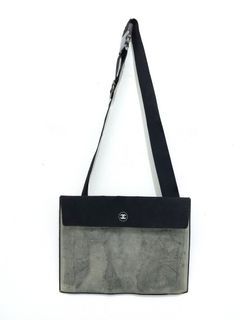 CC VIP Gift Canvas Tote Bag – Capsule Gems