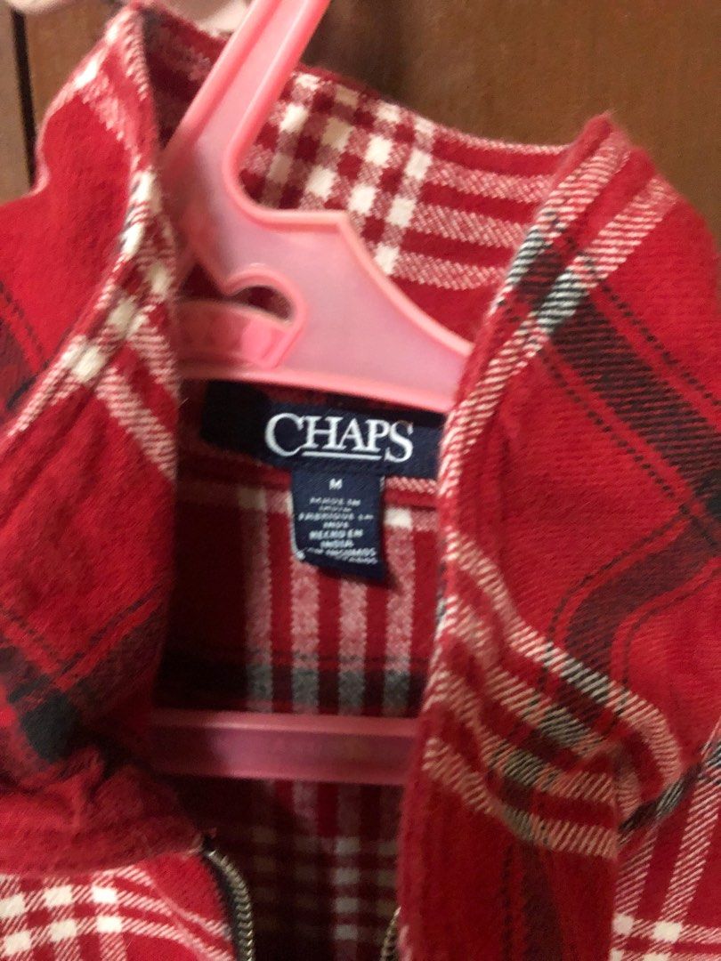 Chaps red checkered jacket (Category: Formal Shirts) located in Antipolo. Submitted by TheOne21 (Listing ID 1215367948, Image 2). Description: Chaps red checkered jacket Size: Medium.