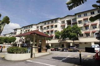 Cheap Ground Floor Bayu Apartment, Damansara Damai