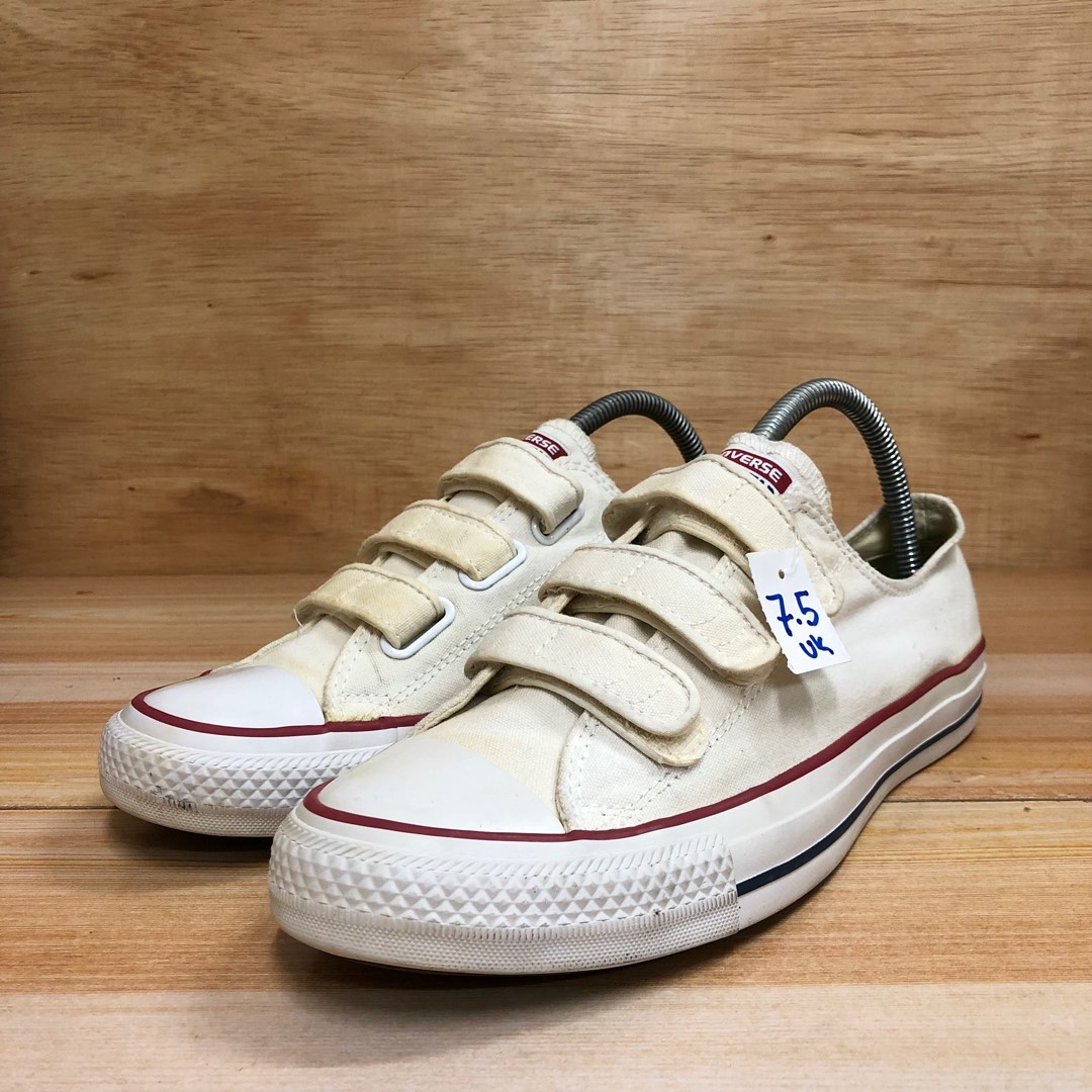 Converse with outlet velcro