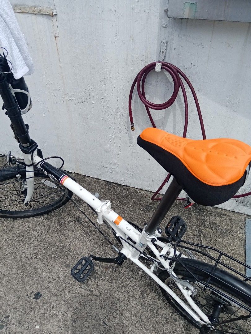 Dahon Dream D6 (Category: Bicycles) located in Quezon City. Submitted by vvelcometomyshop (Listing ID 1215458056, Image 2). Description: .