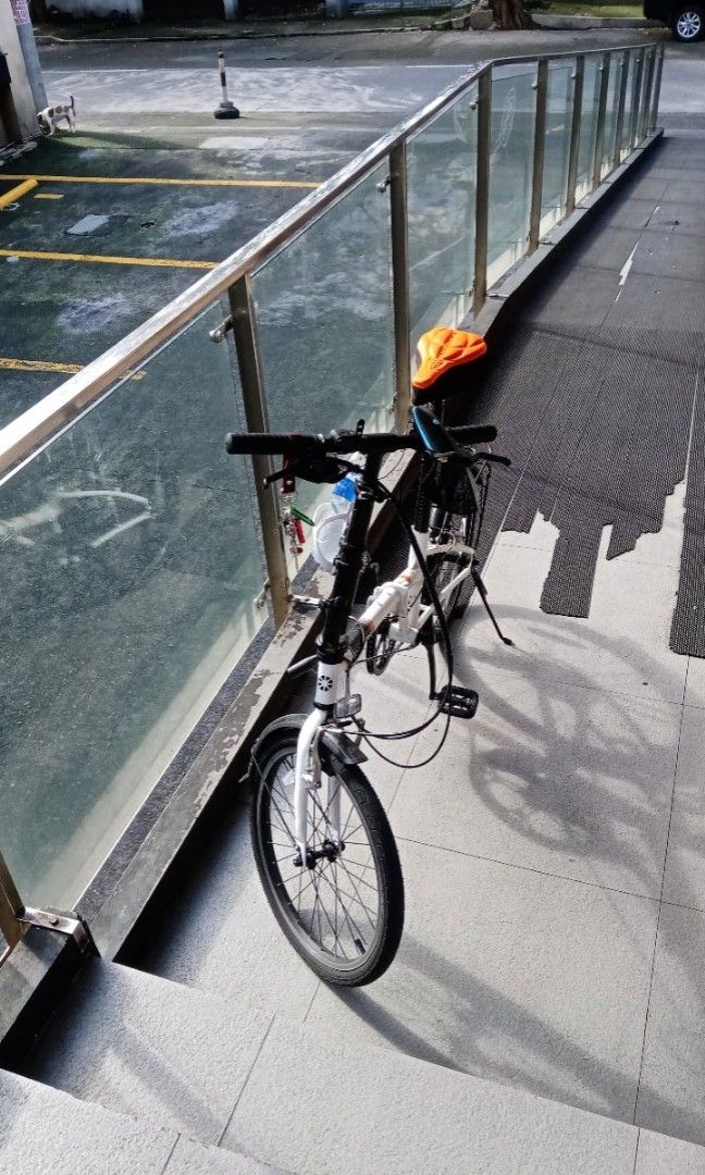 Dahon Dream D6 (Category: Bicycles) located in Quezon City. Submitted by vvelcometomyshop (Listing ID 1215458056, Image 3). Description: .
