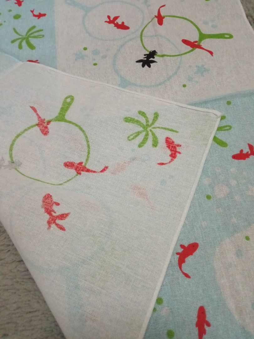 Daiso Table Cloth, Furniture & Home Living, Kitchenware & Tableware