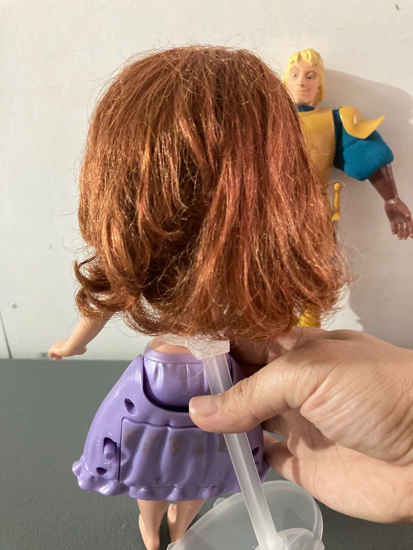 Disney Junior Sofia The First Talking Doll (Category: Kids Toys) located in Echague. Submitted by tentenheartph (Listing ID 1215361822, Image 2). Description: preloved toys from Canada wysiwyg Disney sofia no tops wysiwyg some paint chips still singing Disney sofia doll .
