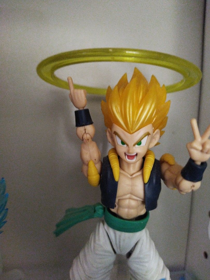 Figure rise standard gotenks sales