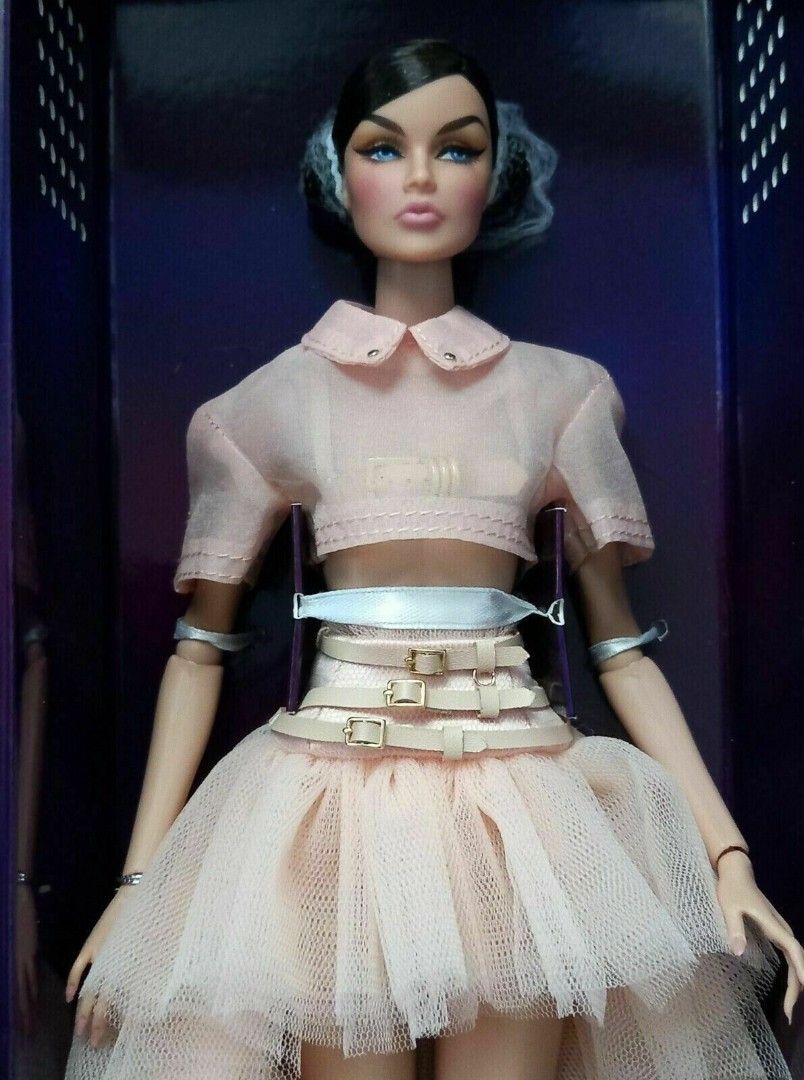 CONVENTION En Pointe Violaine Perrin, Nu Face Doll by Integrity 