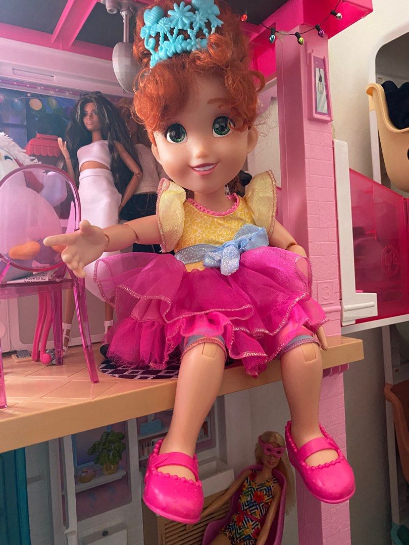 Fancy nancy doll with boa discount