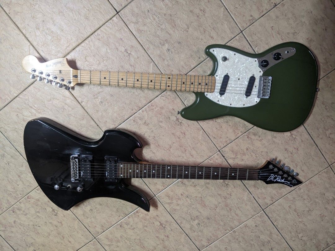 Fender mustang mim hot sale
