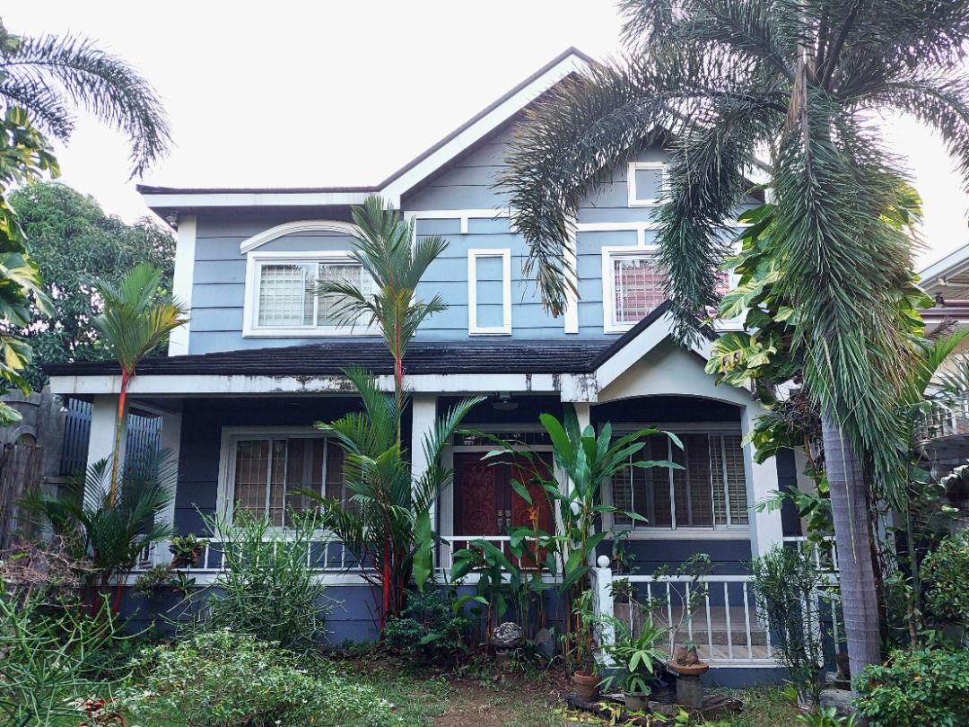 FOR SALE 4Bedroom House in Greenwoods Executive Village, Cainta