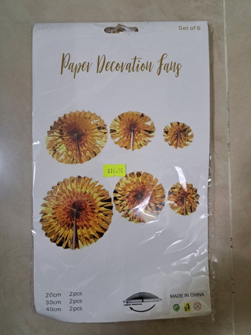 Gold Paper Decoration Fan for Celebration/Events, Hobbies & Toys