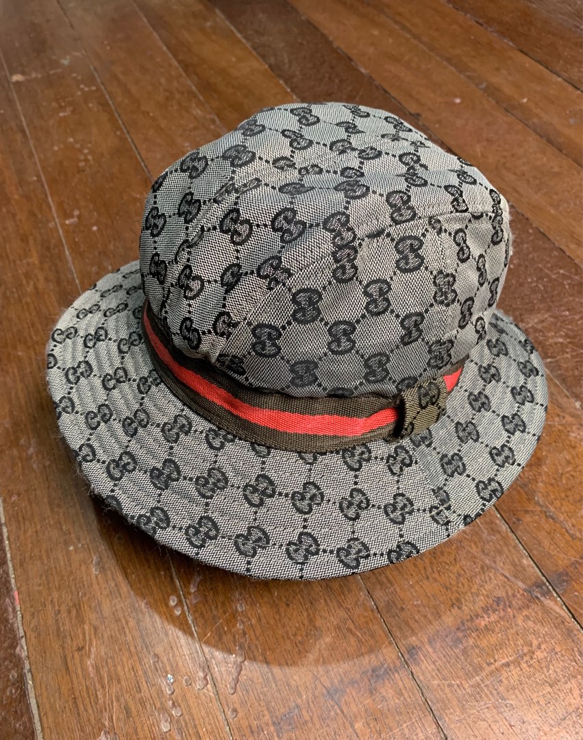 Gucci monogram on sale bucket hat