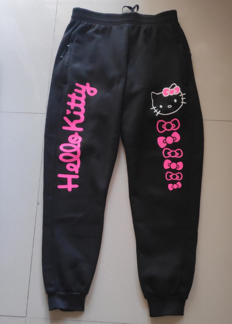 Hello kitty Jogger on Carousell