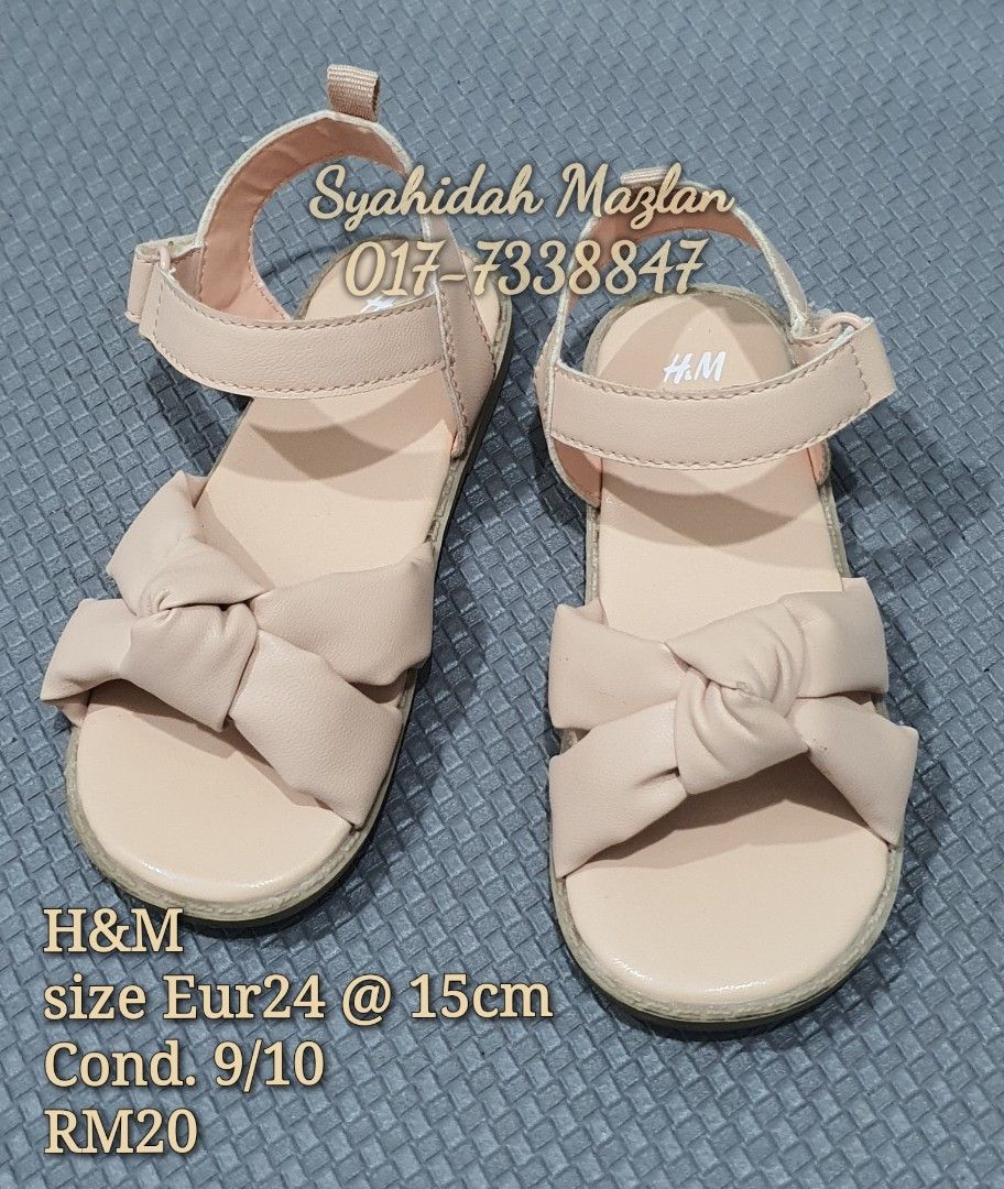 H and discount m kids sandals