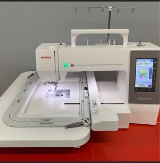 Janome 550E - Embroidery Machine + Advance Embroidery Lessons