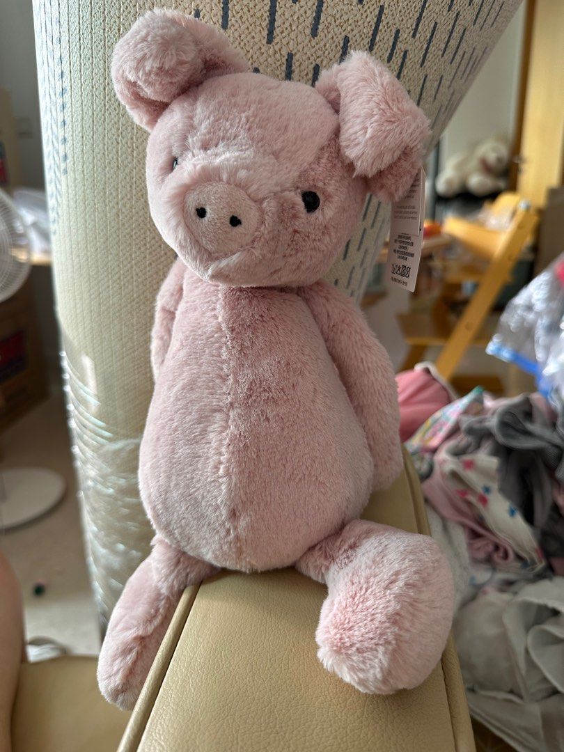 Jellycat store puffles piglet