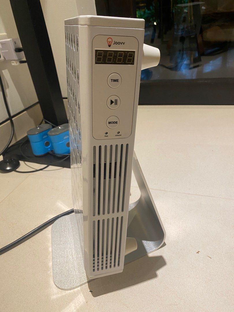 Joovv red and infrared healing light, Everything Else on Carousell