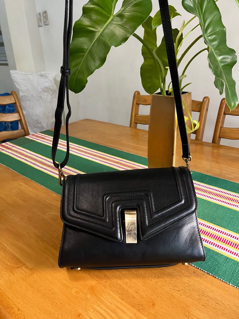Joy Gryson Black Crossbody Bag on Carousell