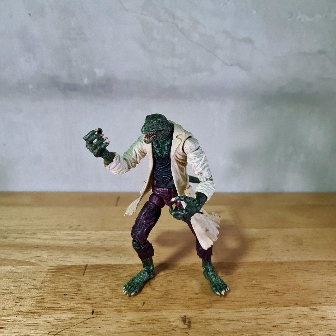 Lizard Fearsome Foes, Hobbies & Toys, Toys & Games on Carousell
